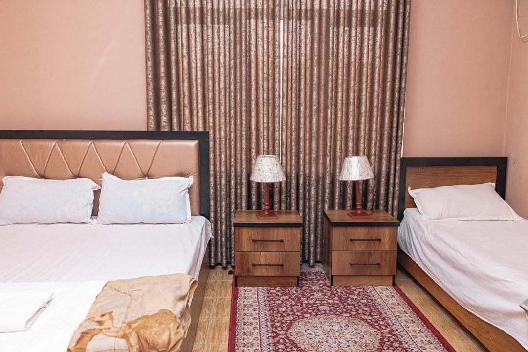 Major Guest House Fergana Exterior photo
