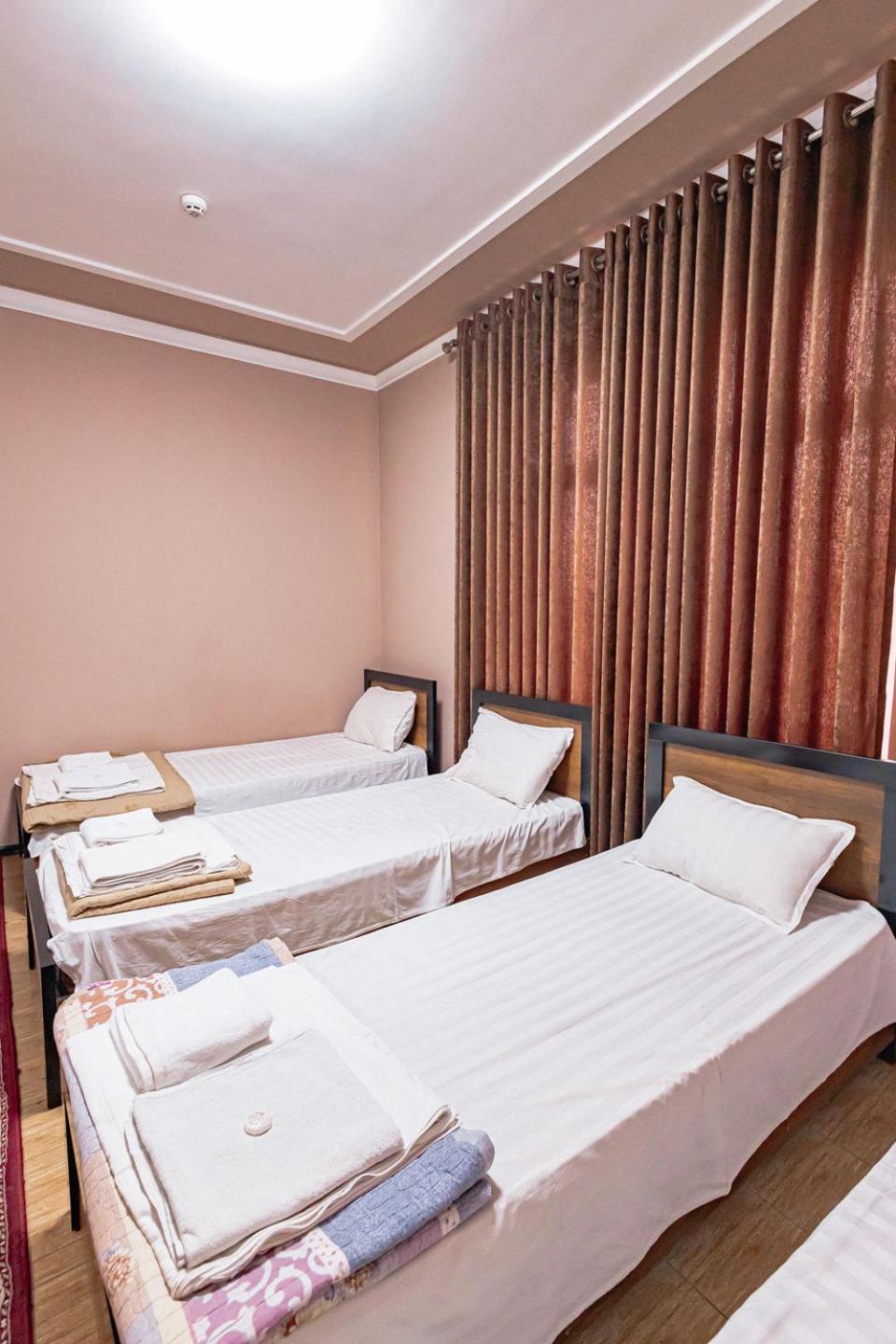Major Guest House Fergana Exterior photo